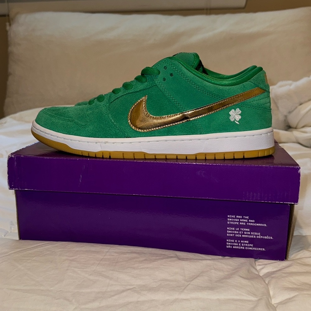 St. Patrick’s Day Nike SB Dunk Low Men’s Size 12